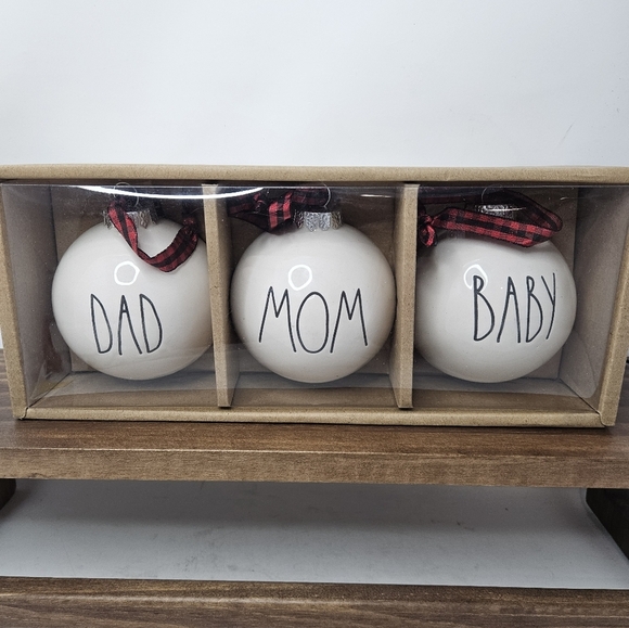 Rae Dunn Dad,Mom,Baby family ornaments - Picture 1 of 2